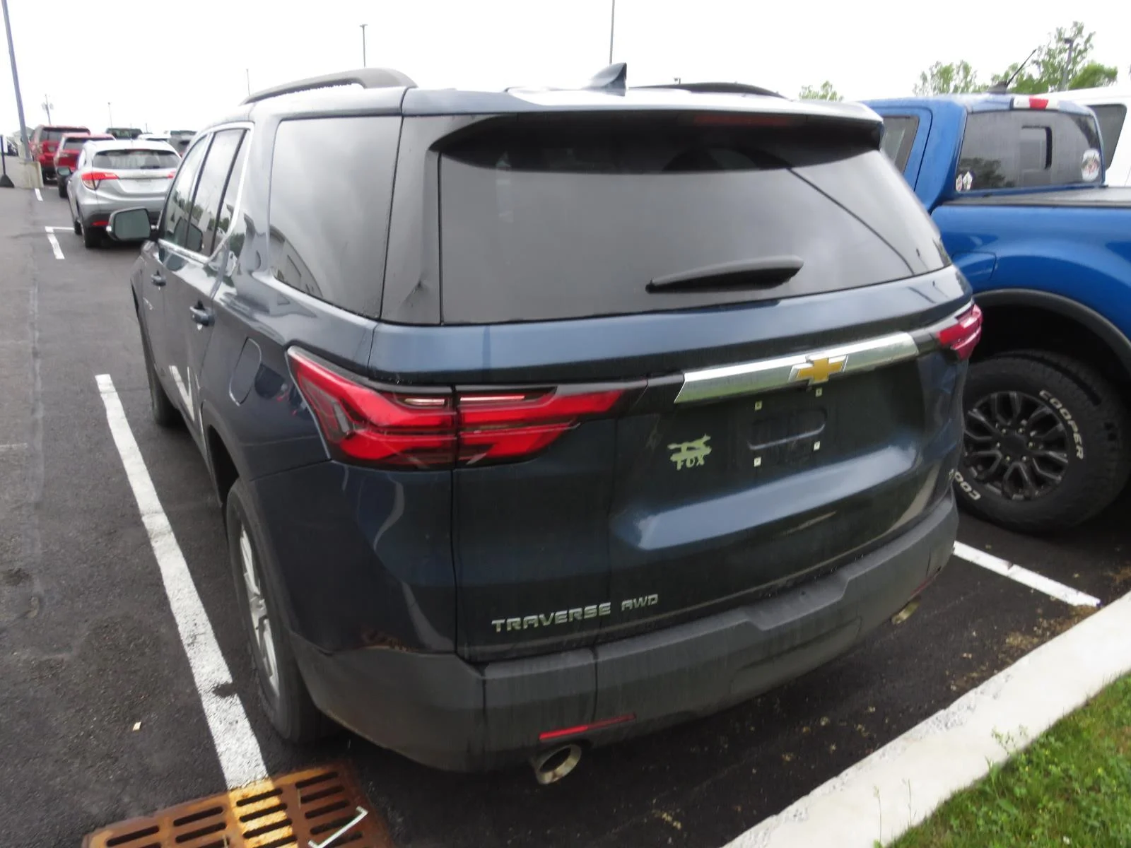 Used 2023 Northsky Blue Metallic Chevrolet LT Cloth image 11
