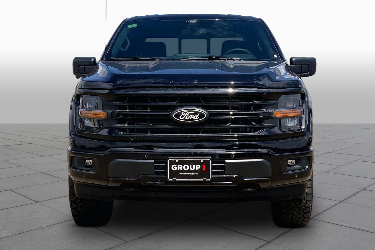 New 2026 Agate Black Metallic Ford XLT image 3