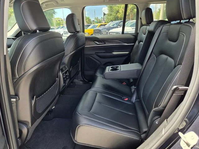 Used 2024 Black Jeep Limited image 15