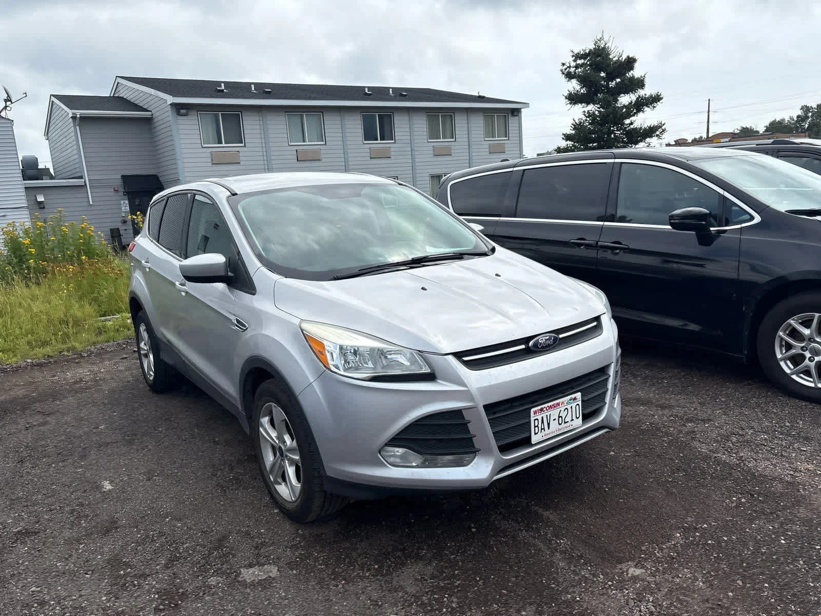 Used 2016 Ingot Silver Ford SE image 18