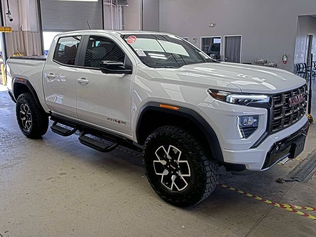 2024 GMC Canyon 4WD AT4X Crew Cab Short Box's photo