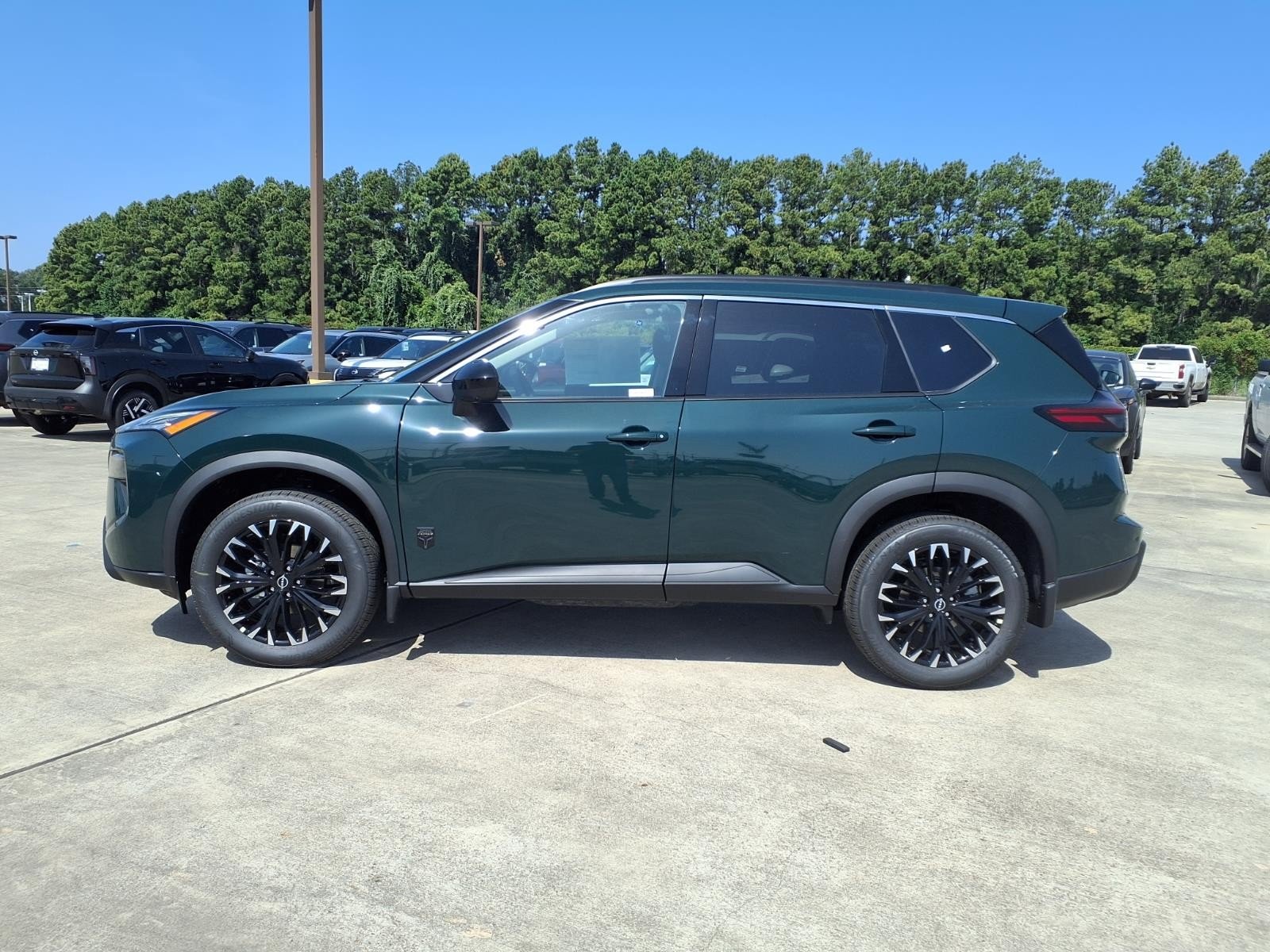 New 2026 Obsidian Green Pearl Nissan Dark Armor™ image 8