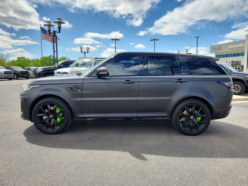 Used 2020  Land Rover SVR image 6