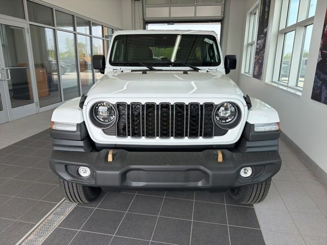New 2026 Bright White Clear-Coat Exterior Paint Jeep 85th Anniversary Edition image 2