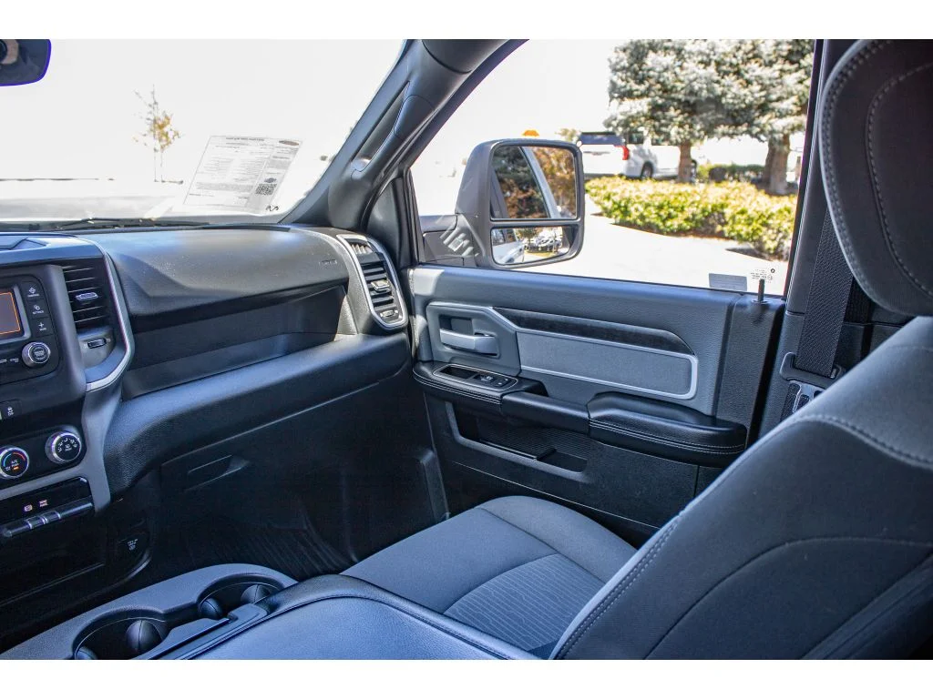 Used 2023 Bright White Clearcoat Ram Big Horn image 17
