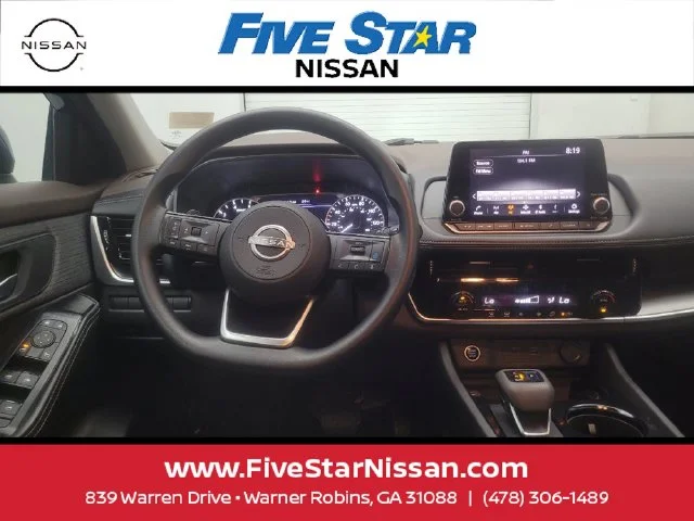 Used 2022 Blue Nissan SV image 19