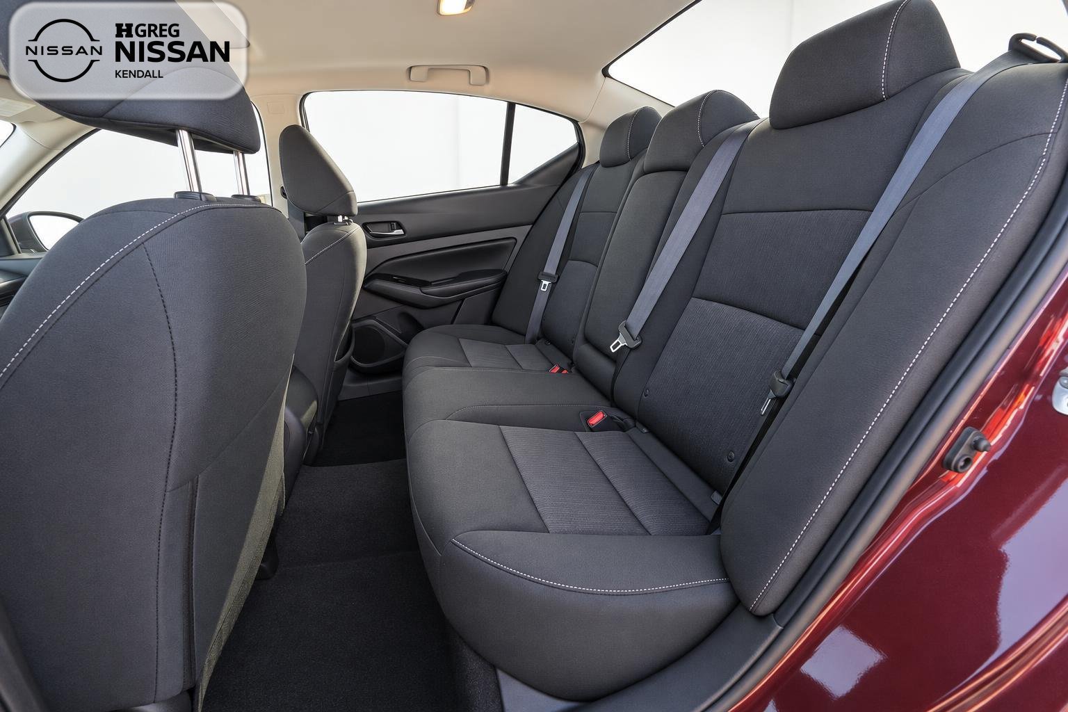 Used 2023 Red Nissan 2.5 SV image 9