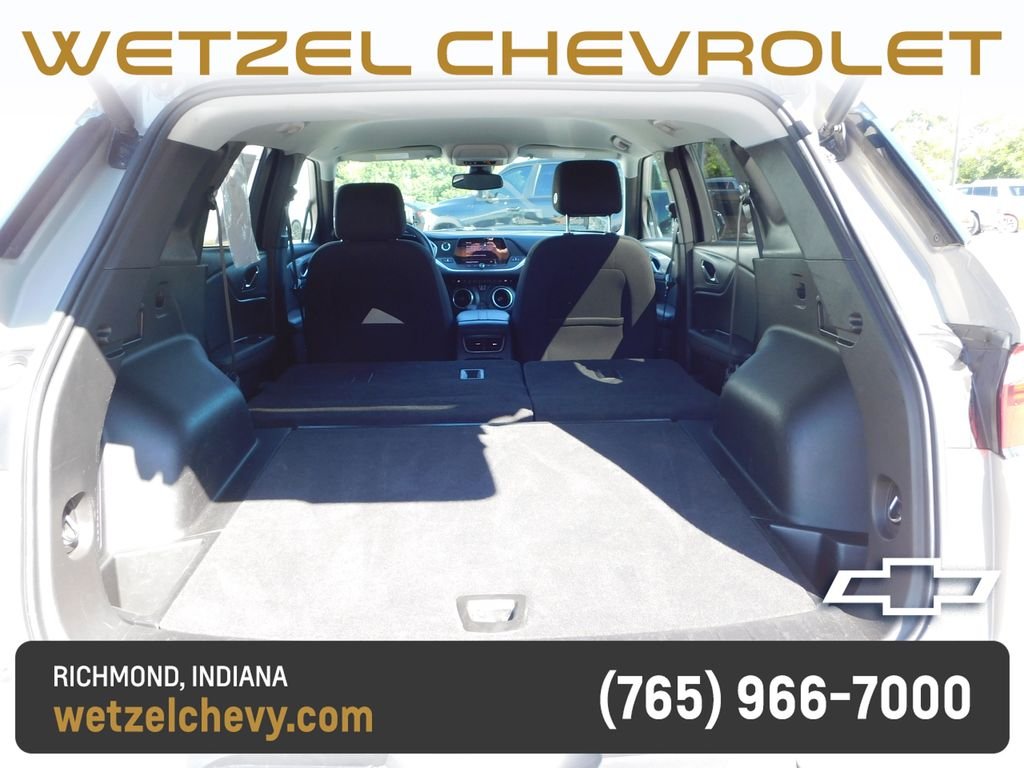 Used 2021 Gray Chevrolet LT image 24