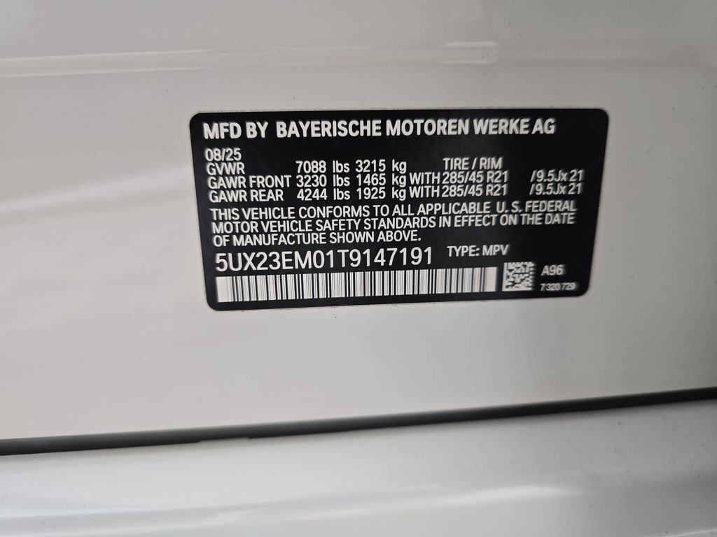 Used 2026 Mineral White Metallic BMW xDrive40i image 35