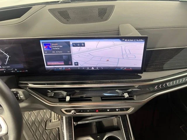 Certified Used 2026 Green BMW xDrive40i image 21