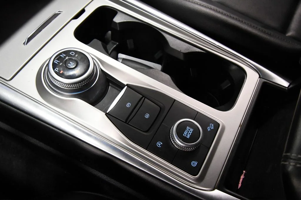 Used 2020 Silver Ford XLT image 26