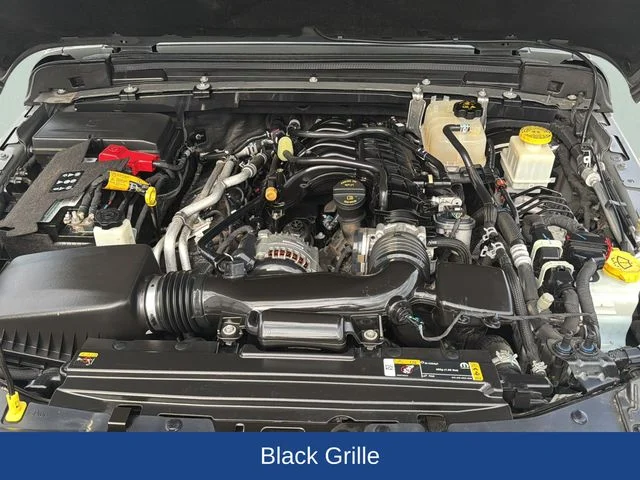 Used 2022 Gray Jeep Altitude image 29