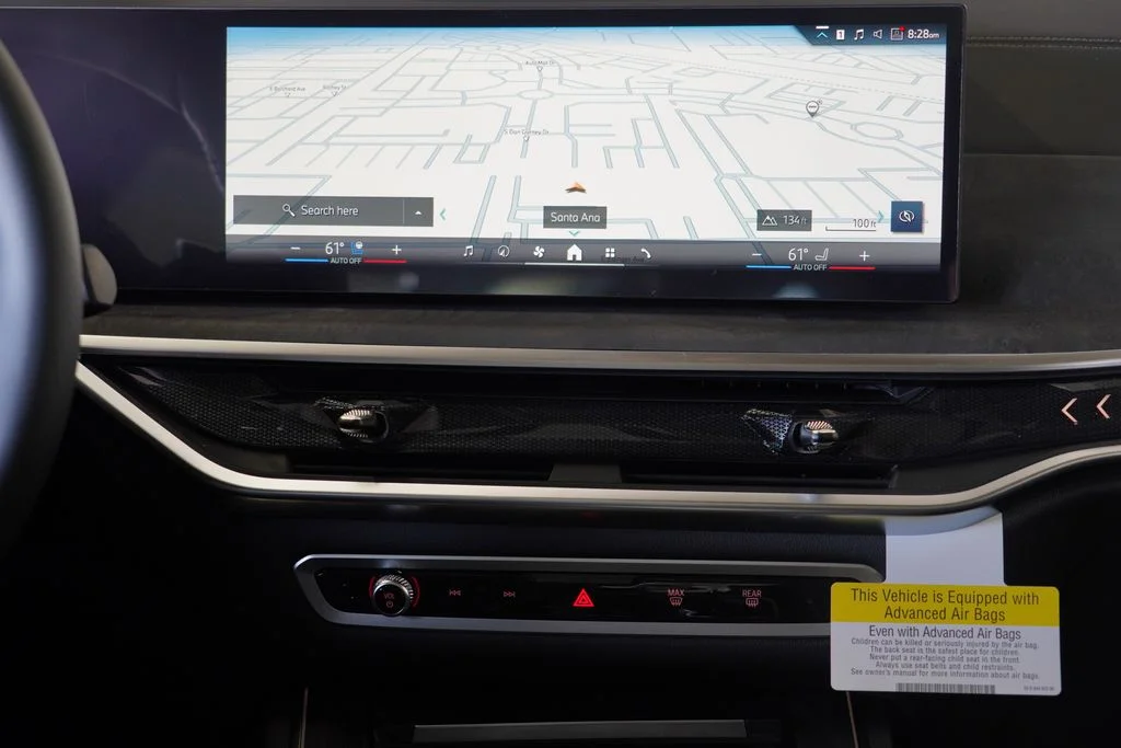 New 2027 Skyscraper Grey Metallic BMW xDrive40i image 17