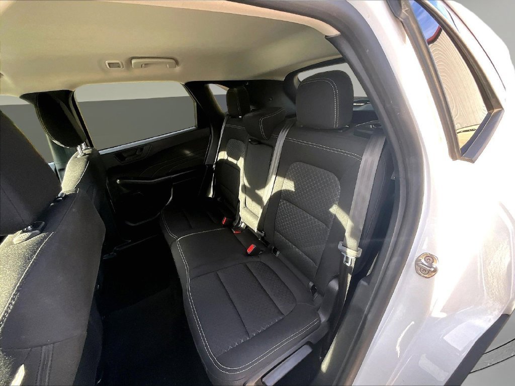 Used 2024 White Ford Active image 25