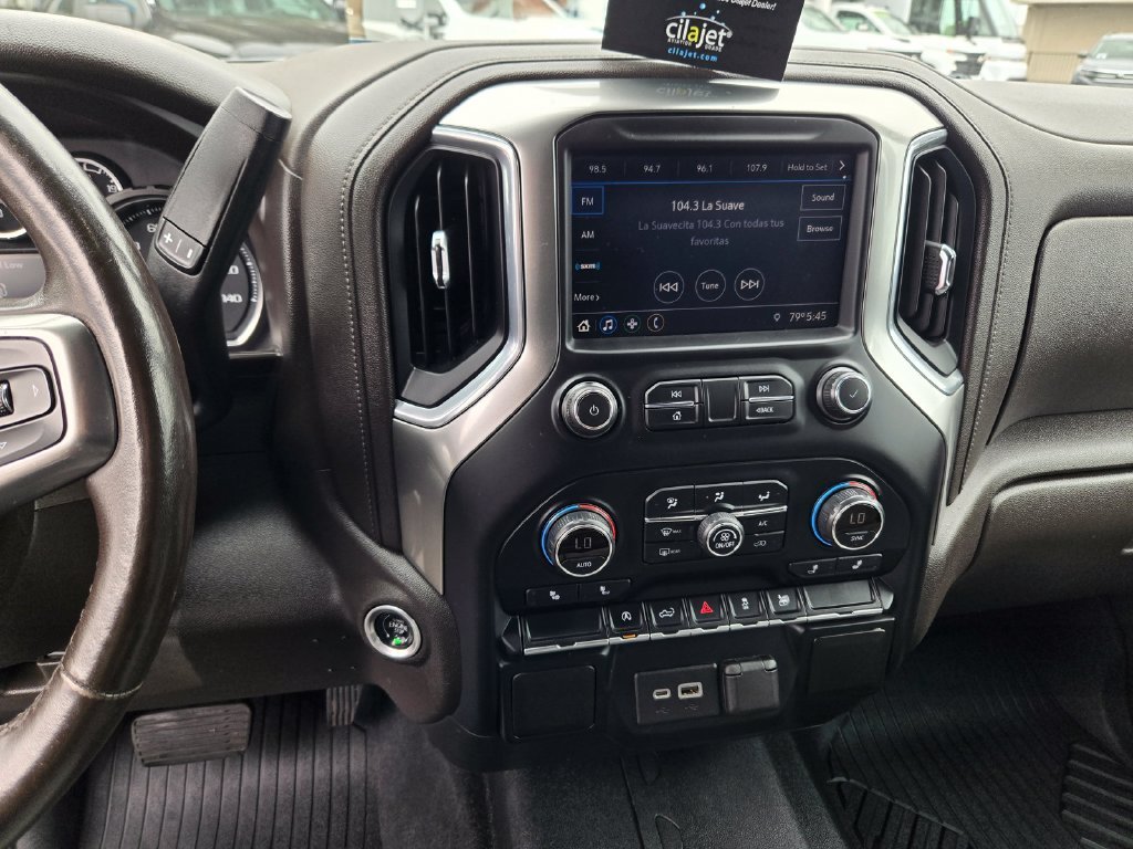 Used 2021 Gray Chevrolet LT image 17
