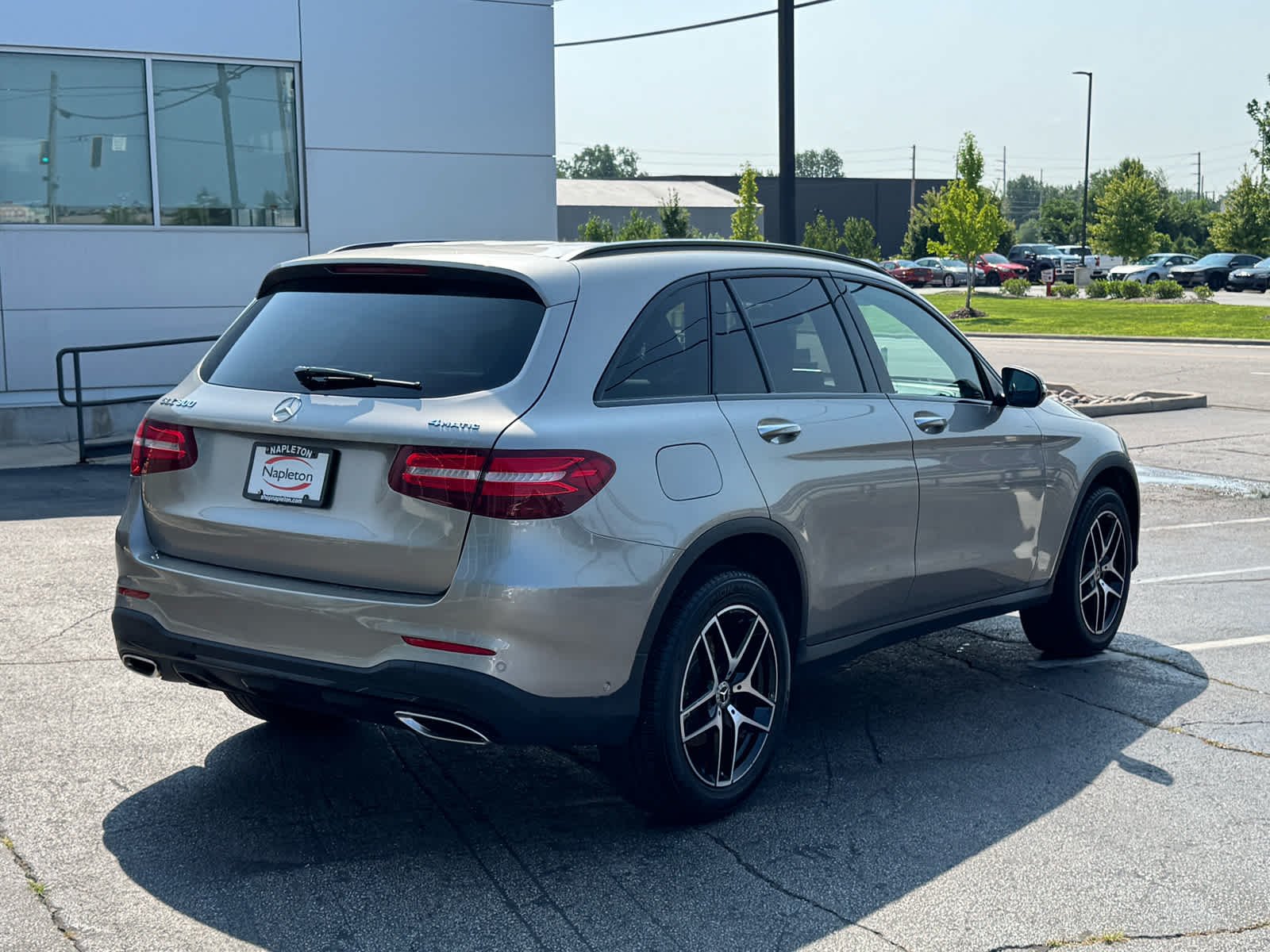 Used 2019 Mojave Silver Metallic Mercedes-Benz GLC 300 image 9
