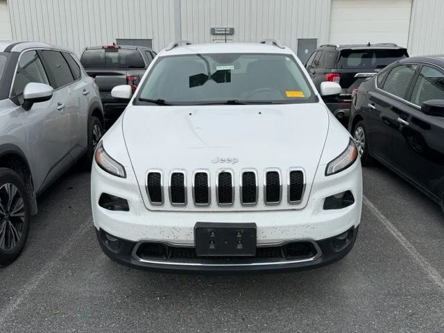 Used 2018 Bright White Clearcoat Jeep Limited image 2