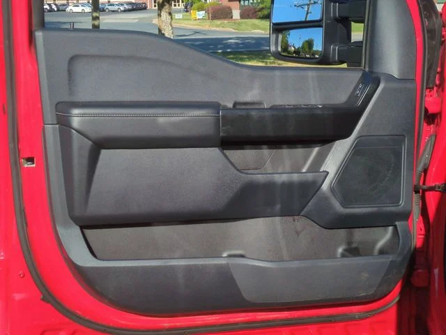 Used 2021 Red Ford XL image 19