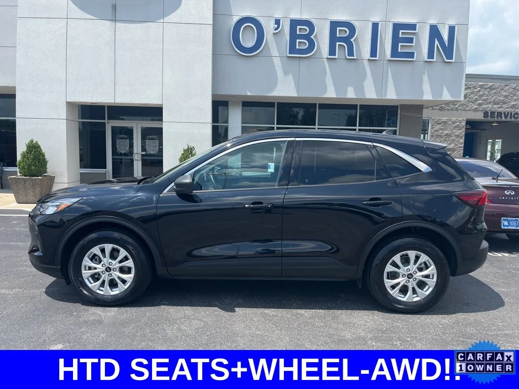 Used 2023 Black Metallic Ford Active image 2