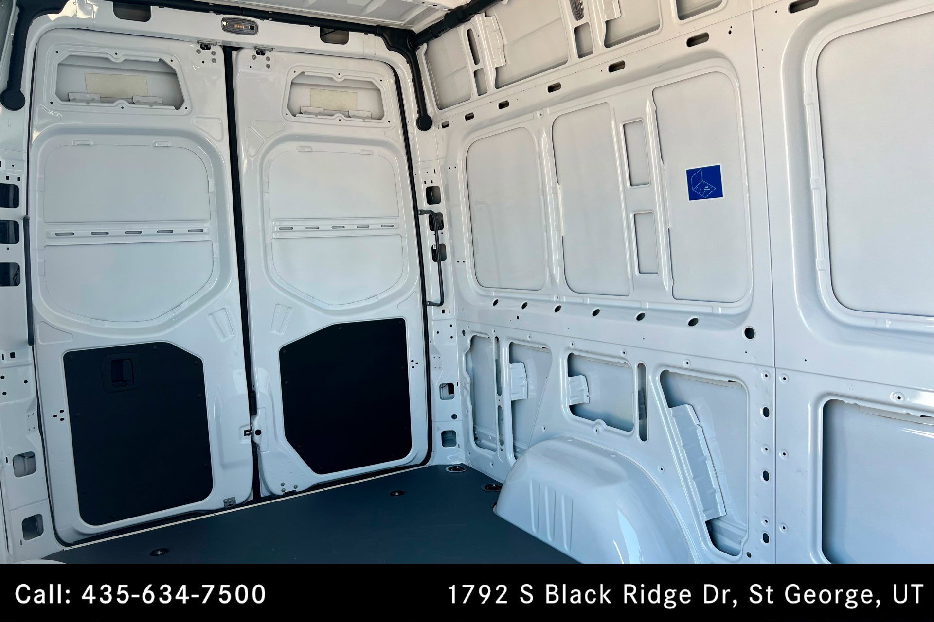 2025 Mercedes-Benz Sprinter Cargo Van Base - Photo 19