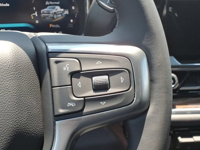 New 2026 Sterling Gray Metallic Chevrolet LT image 15