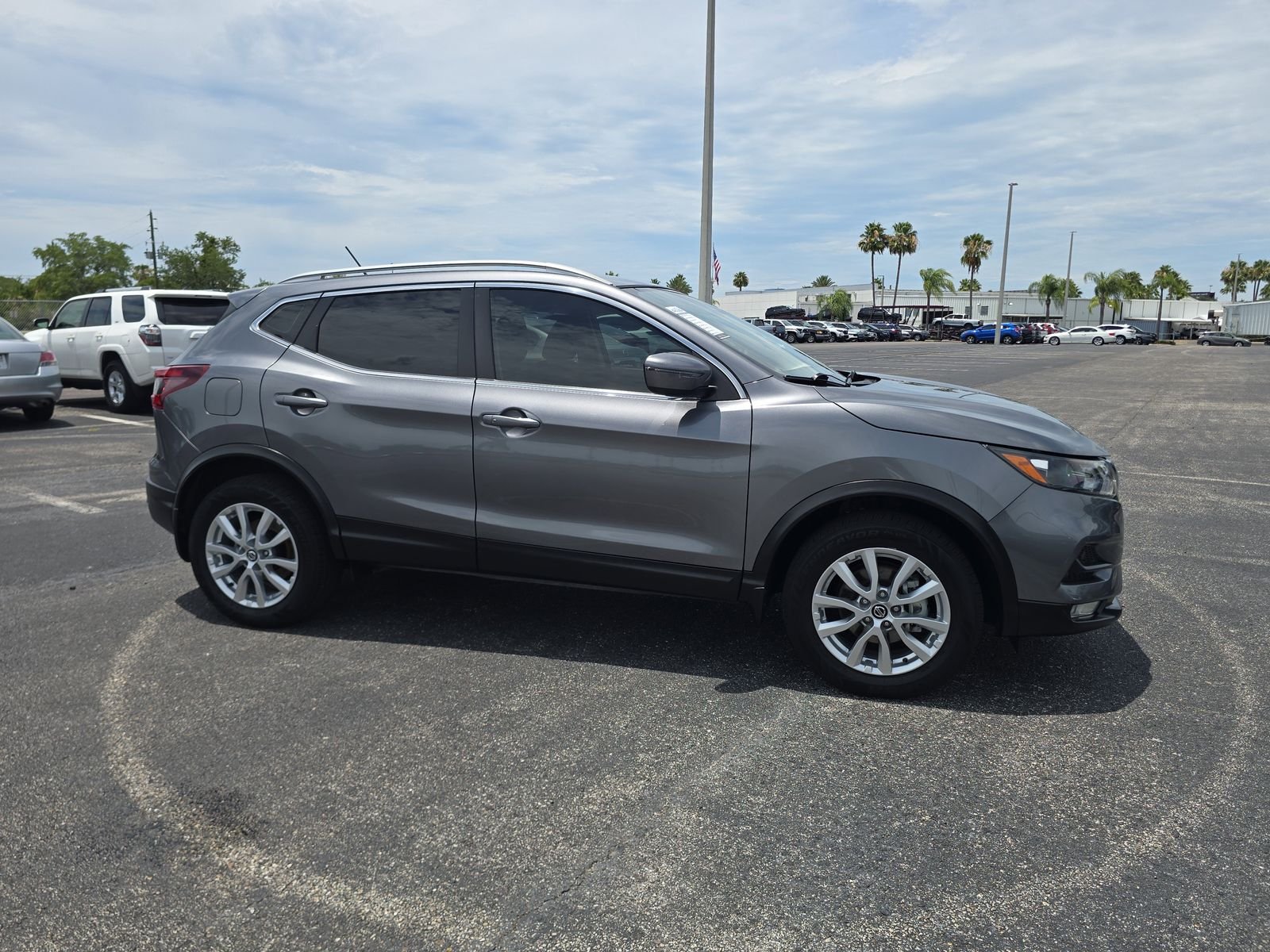 Used 2021 Gray Nissan SV image 2