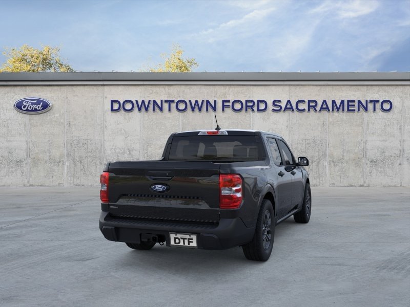 New 2026 Shadow Black Ford XLT image 9