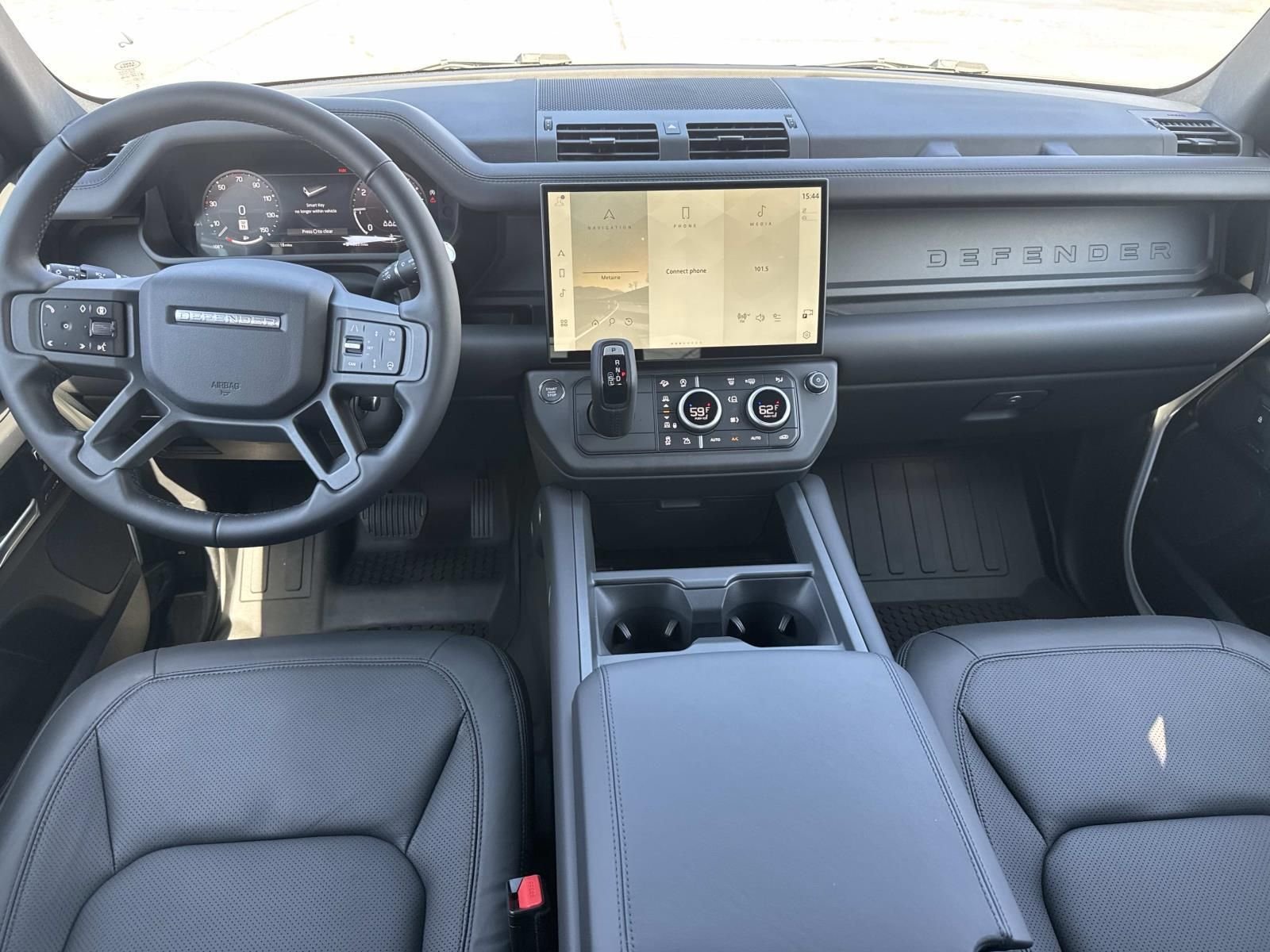 New 2026 Fuji White Land Rover S image 9