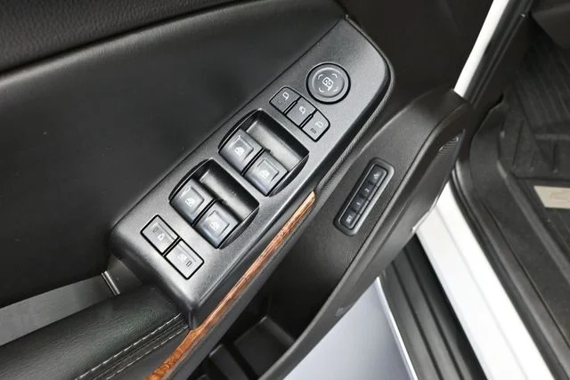 2016 Chevrolet Tahoe LTZ - Photo 22