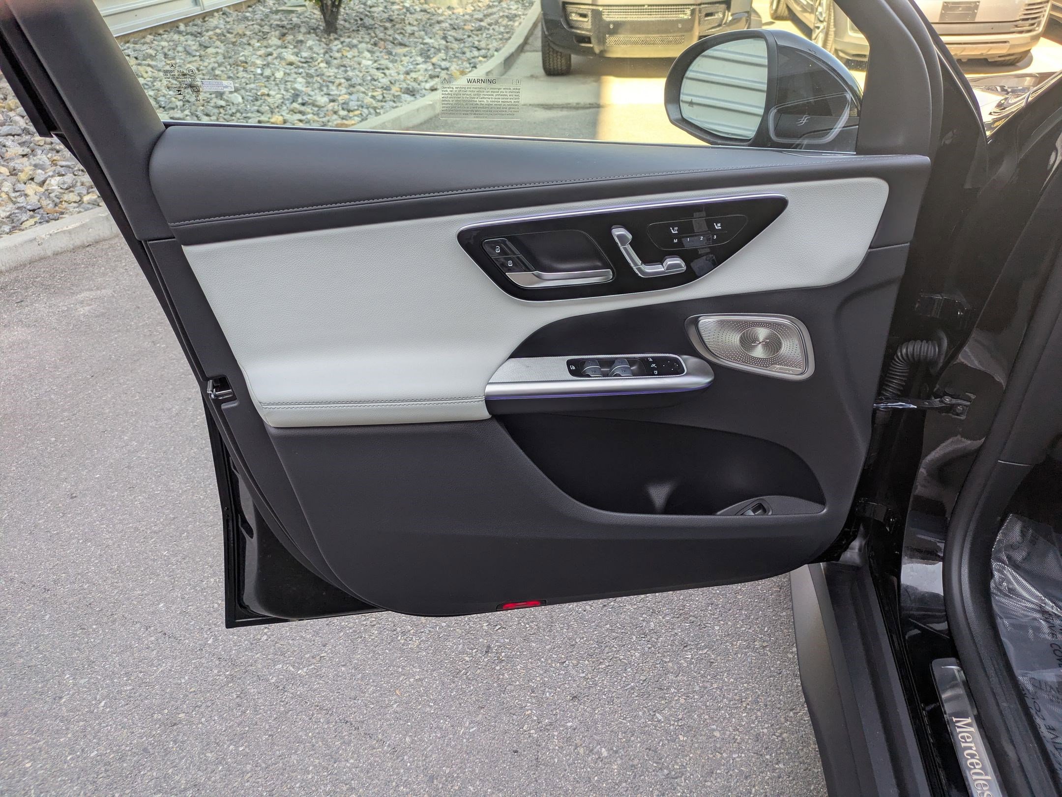 New 2026 Black Mercedes-Benz GLC 300 image 26