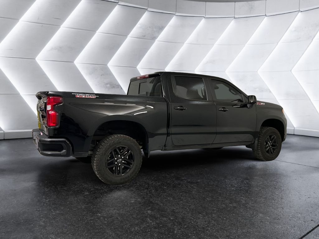 Used 2026 Black Chevrolet LT Trail Boss image 4