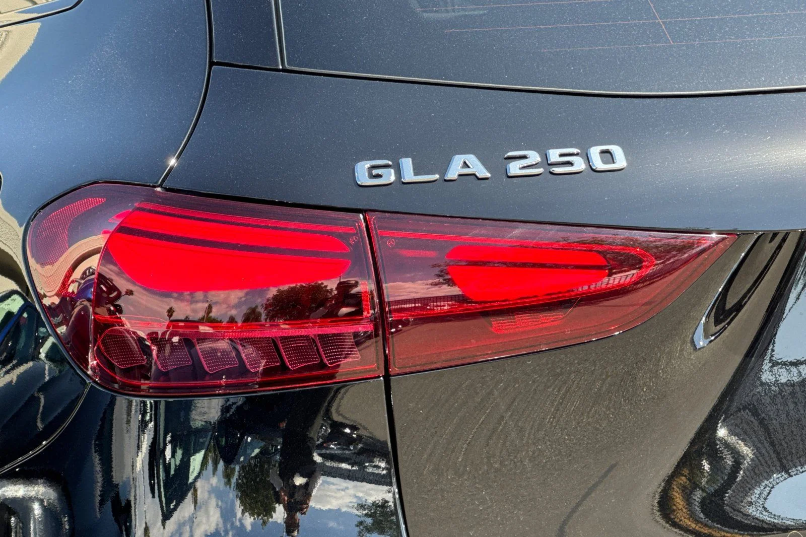 New 2026 Black Mercedes-Benz GLA 250 image 24
