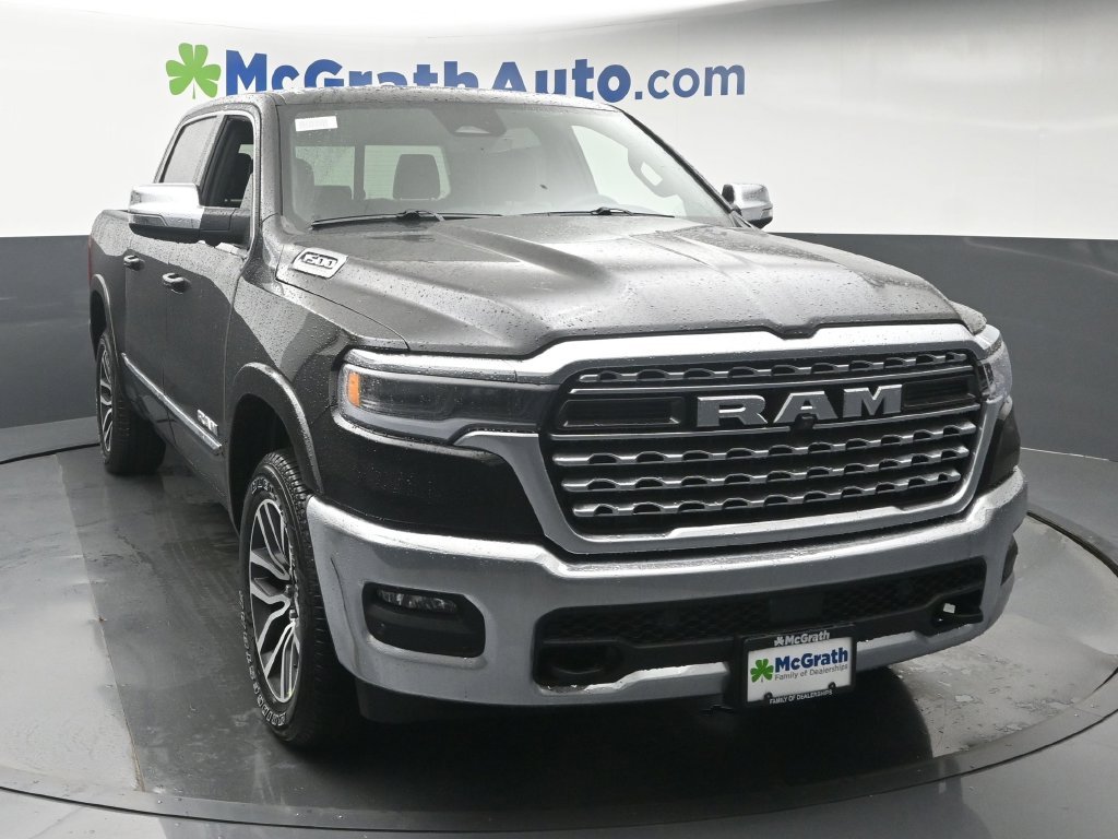 New 2027 Diamond Black Crystal Pearl-Coat Exterior Paint RAM Limited image 4