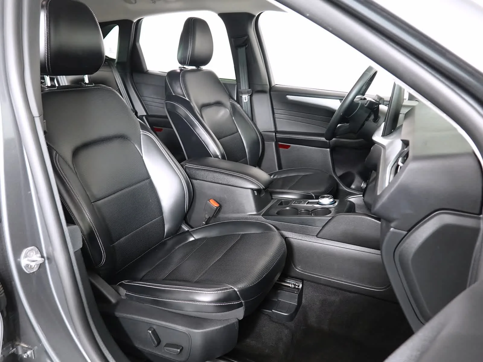 Used 2025 Carbonized Gray Ford Platinum image 14