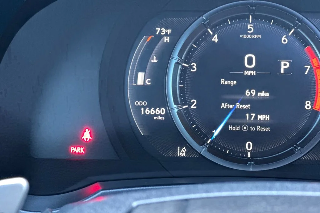 Used 2023 Silver Lexus 350 F SPORT image 29