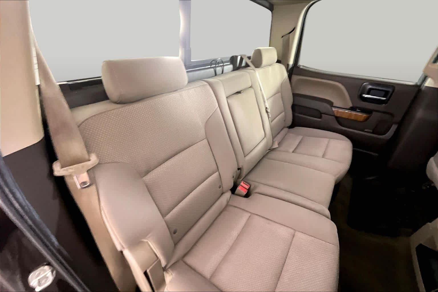 Used 2016 Mahogany Metallic GMC SLE image 18