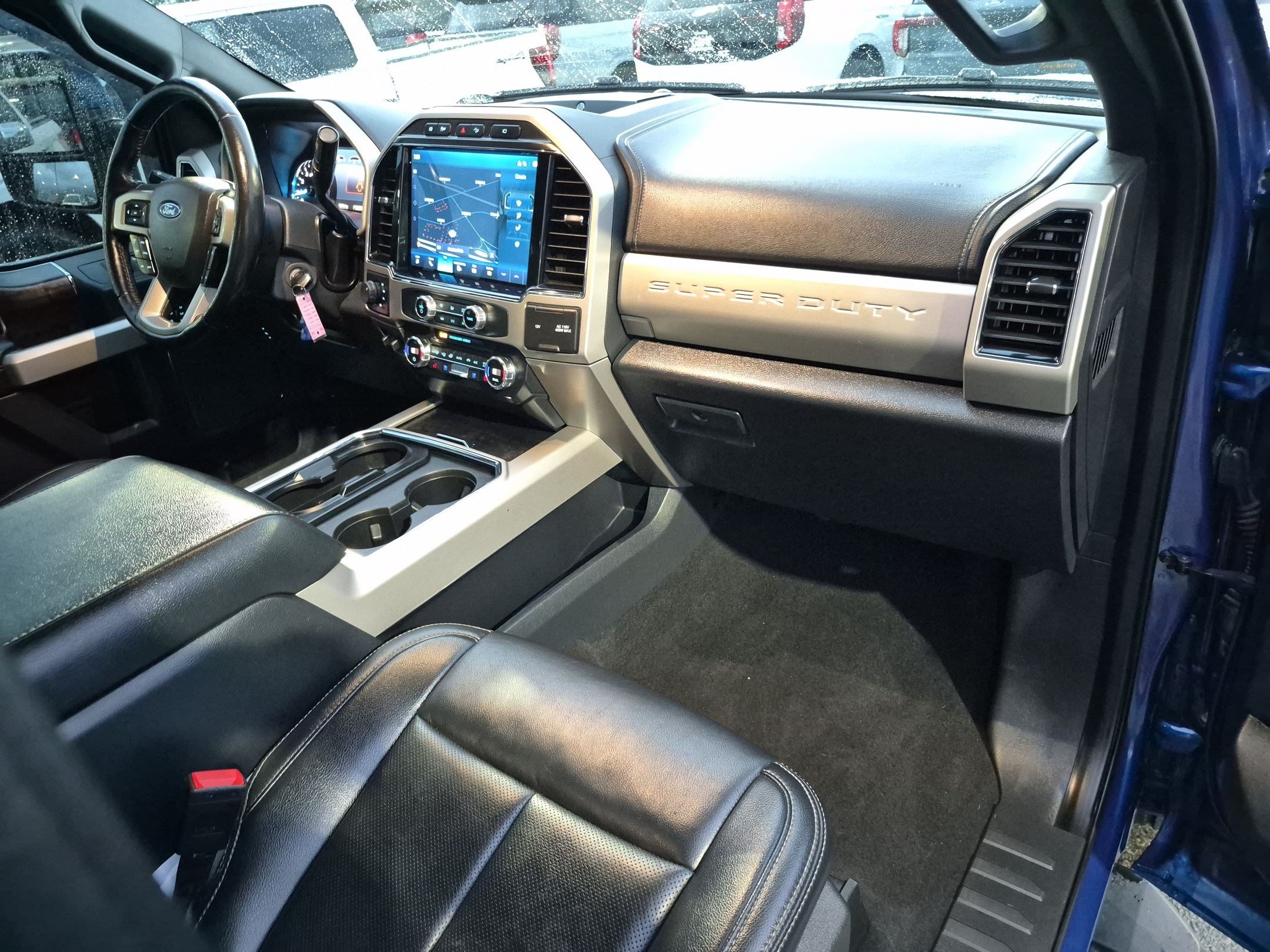 Used 2022 Blue Metallic Ford LARIAT image 31