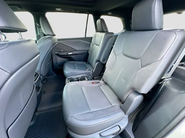 Used 2024 Silver Lexus 350 Luxury image 24