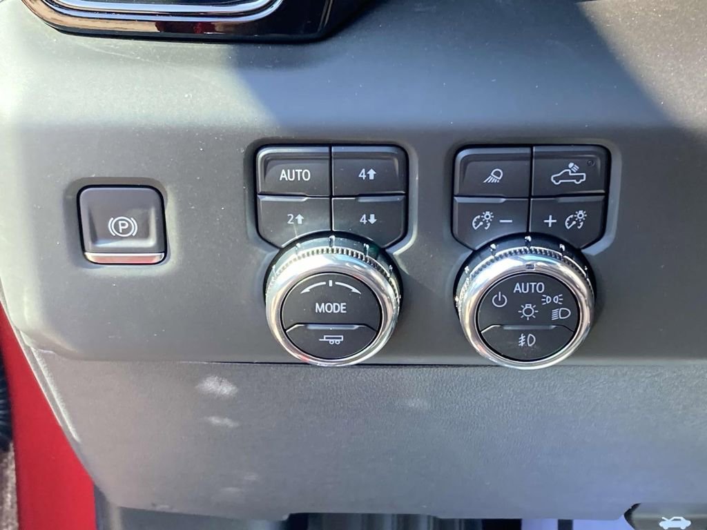 2025 GMC Sierra 1500 AT4X - Photo 25