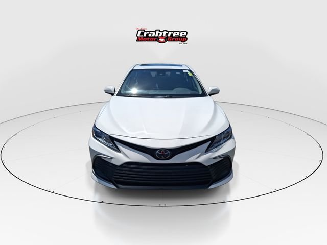 Used 2024 White Toyota LE image 3