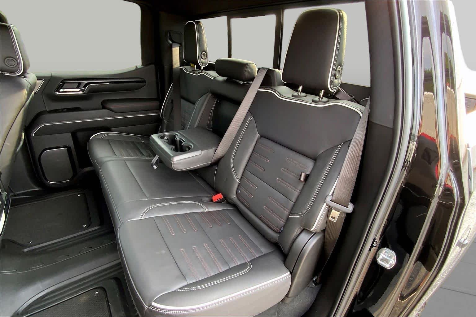Used 2026 Onyx Black GMC AT4X image 18