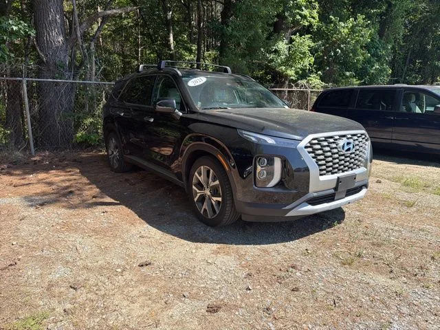 Used 2021 Black Hyundai SEL image 5