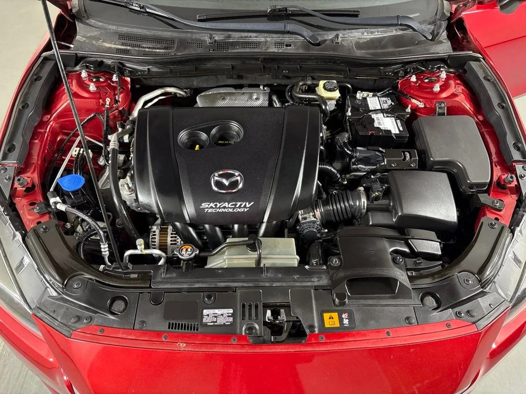 Used 2017 Red Mazda Sport image 37