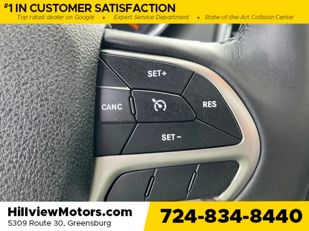 Used 2018 Bright White Clearcoat Jeep Limited image 19