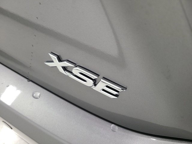 New 2026 Heavy Metal w/Midnight Black Metallic Roof Toyota XSE image 6
