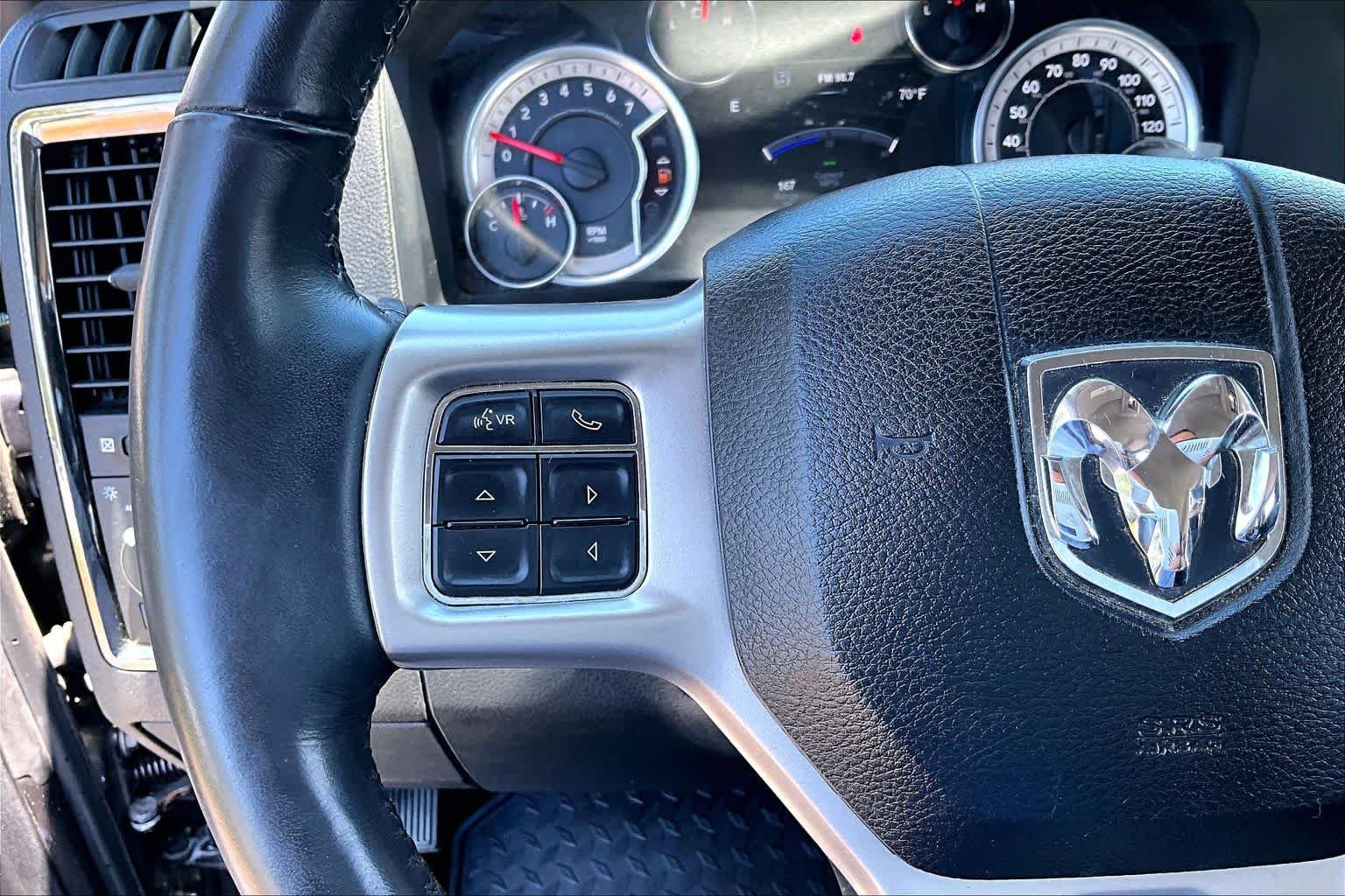 Used 2018 Granite Crystal Metallic Clearcoat Ram Laramie image 23