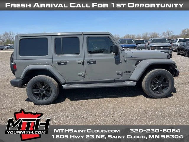 2022 Jeep Wrangler Sahara Altitude's photo