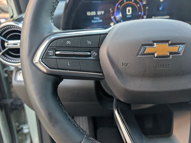 Used 2025 Green Chevrolet LT image 13