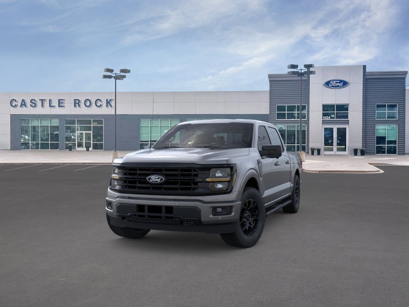 New 2026 Carbonized Gray Metallic Ford XLT image 2