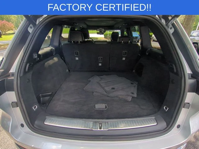 Used 2025 Silver Jeep Overland image 35